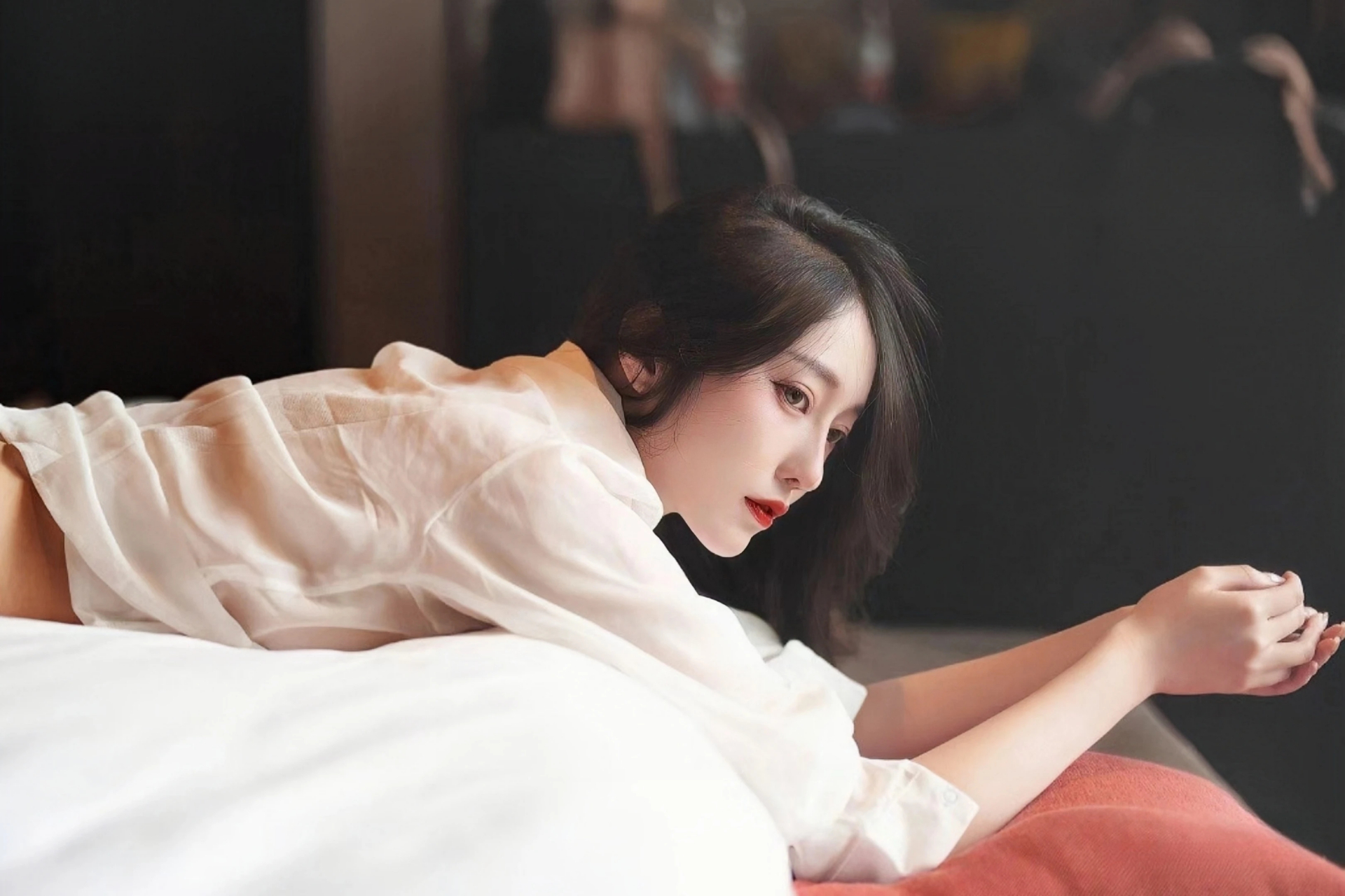 把握历史方位，坚持城市内涵式发展——论学习贯彻中央城市工作会议精神